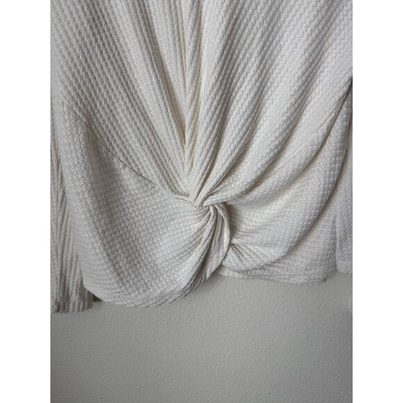 Anthropologie Akemi + Kin Waffle Knit Knot Hem Shirt Size Small - Picture 9 of 9